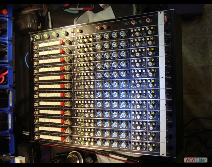 Auditronics 12ch chassis build (4)